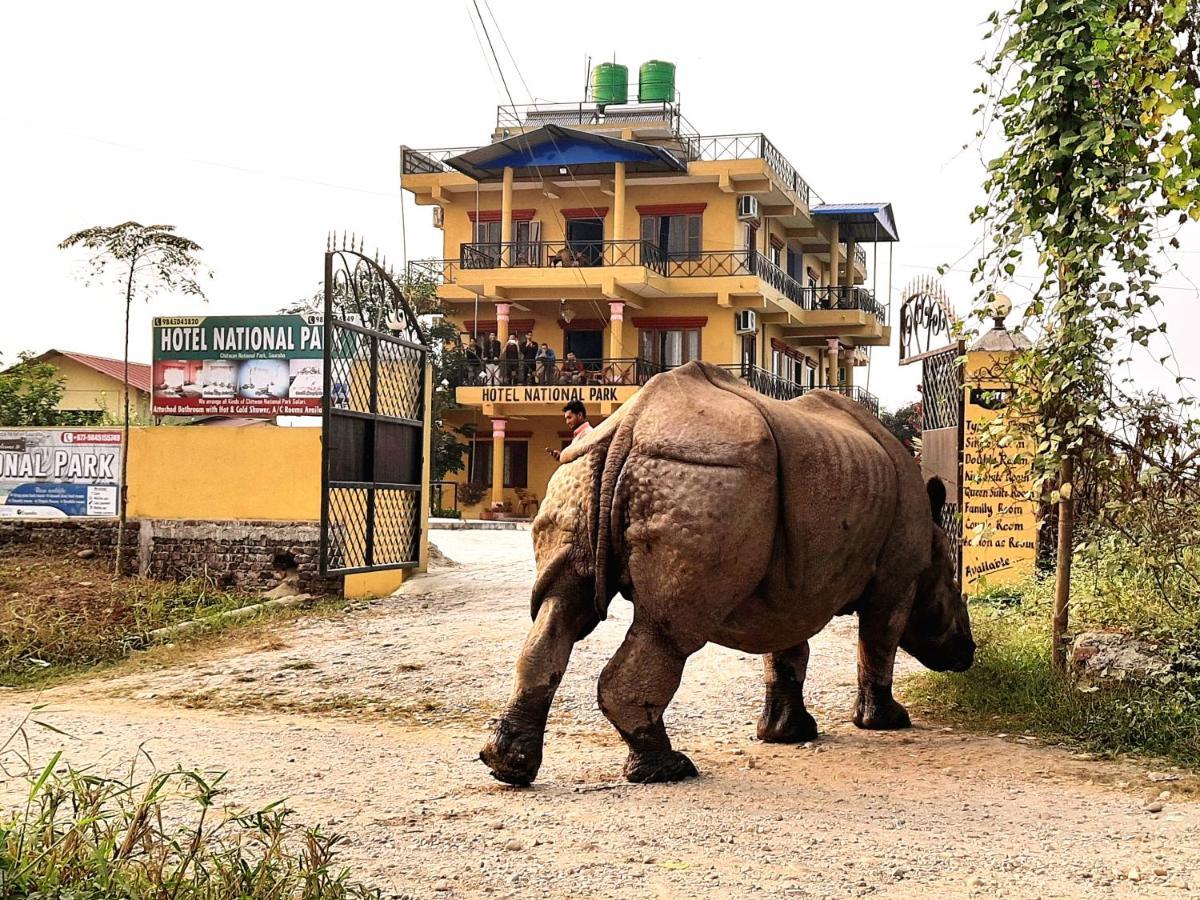 Hotel National Park Sauraha- Homely Stay And Peaceful Location With Jungle Safari Arrangements المظهر الخارجي الصورة